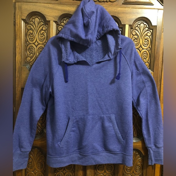 Champion Purple hooded Sweatshirt - Picture 3 of 15